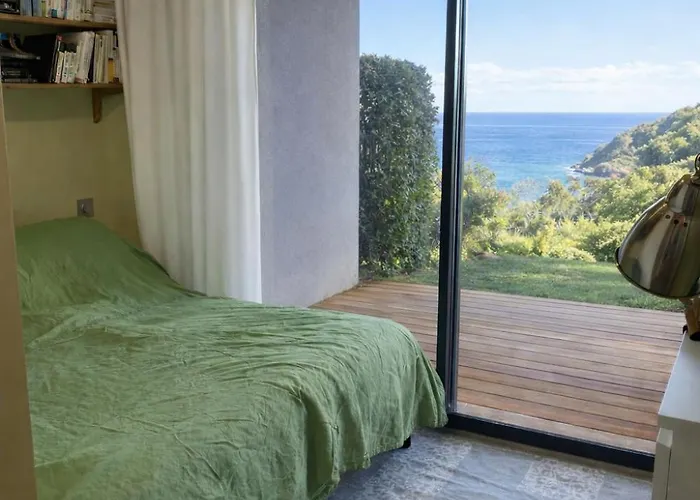 En Duplex En Bord De *